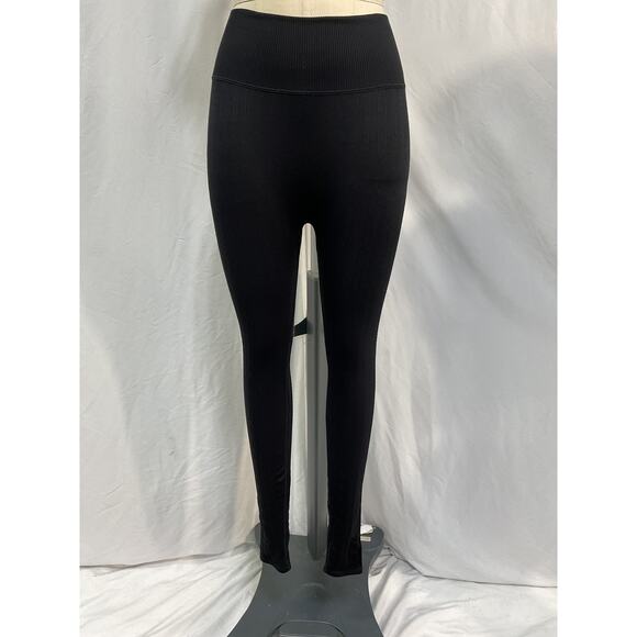 Alo Yoga Stretch Black Cable-Knit Leggings Size XS - Picture 2 of 4